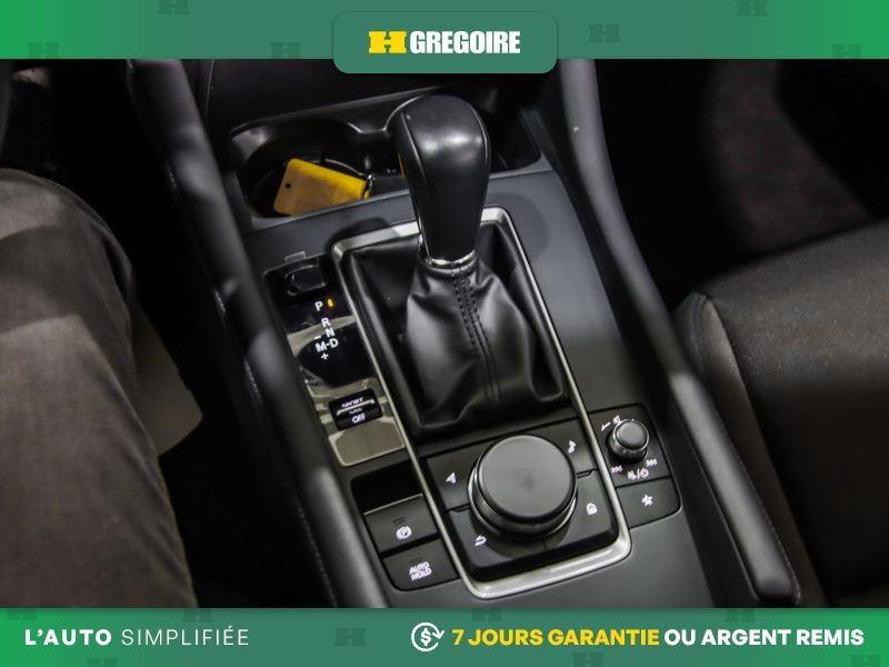 2024 Mazda 3 Grey Laval - photo #16