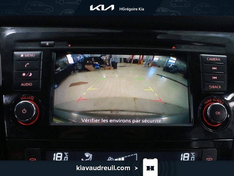 Nissan Qashqai 2023 Gris Laval - photo #18