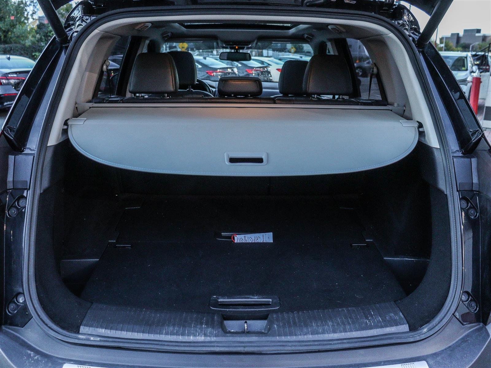Nissan Rogue Platinum 2023 Black Ottawa & Gatineau - photo #19