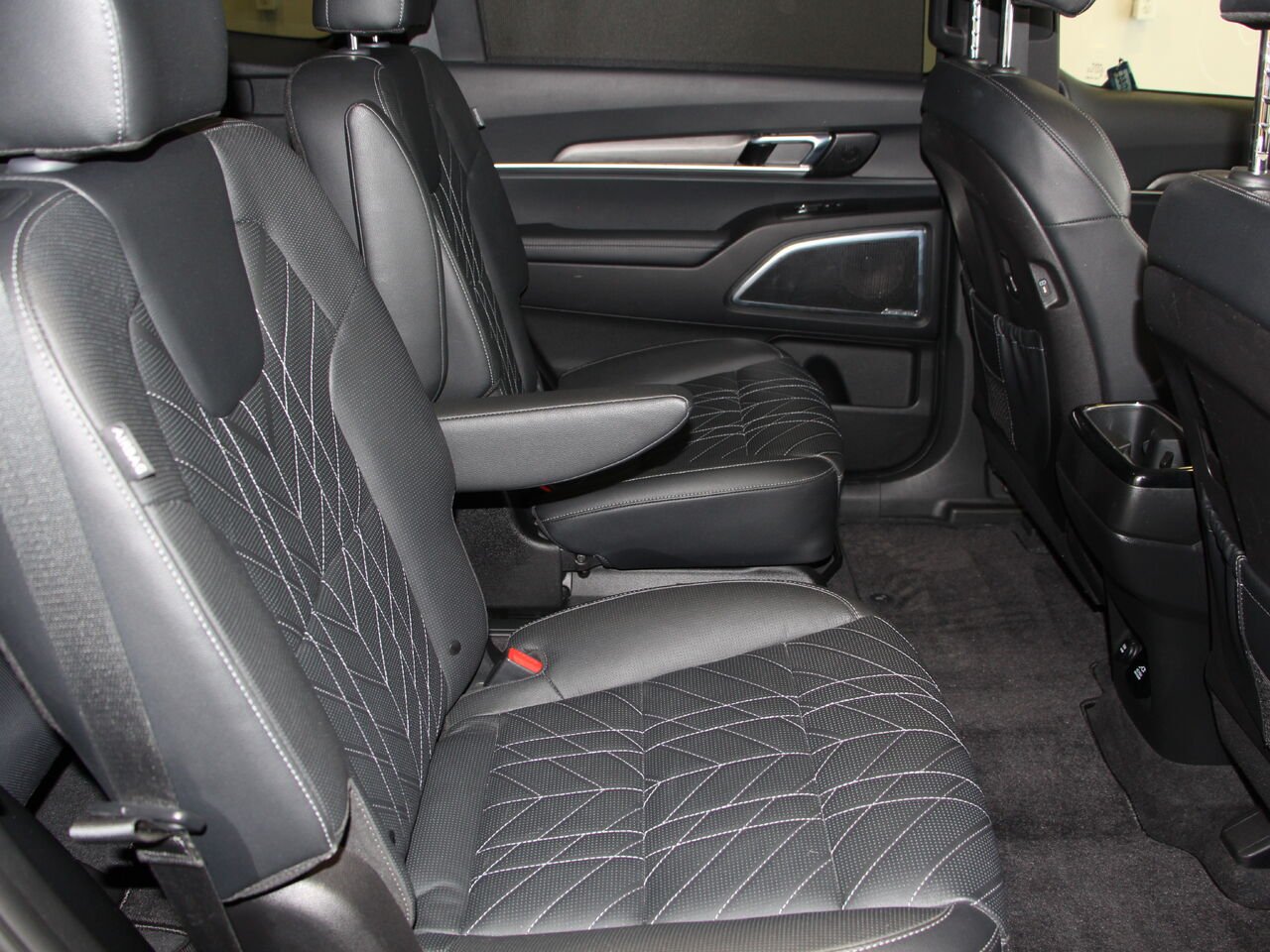 Kia Telluride X-Pro TI 2023 Noir Châteauguay - photo #5