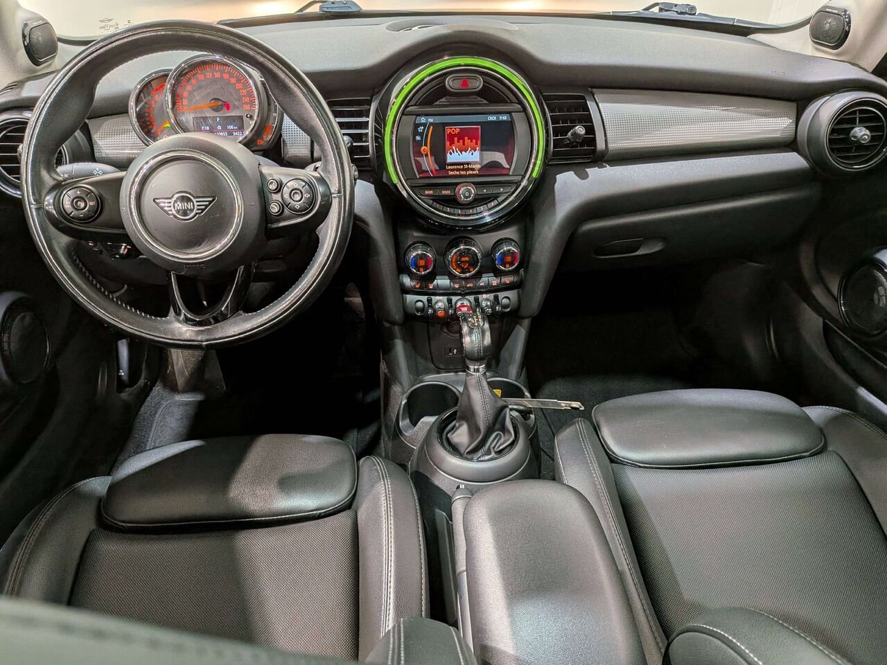 MINI 3 Door Cooper FWD 2019 Gris Val-David - photo #28