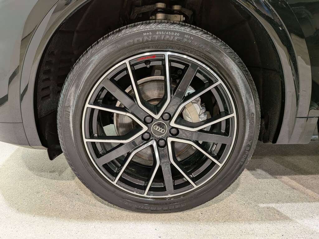 Audi Q5 Technik 45 TFSI quattro 2023 Noir Val-David - photo #38