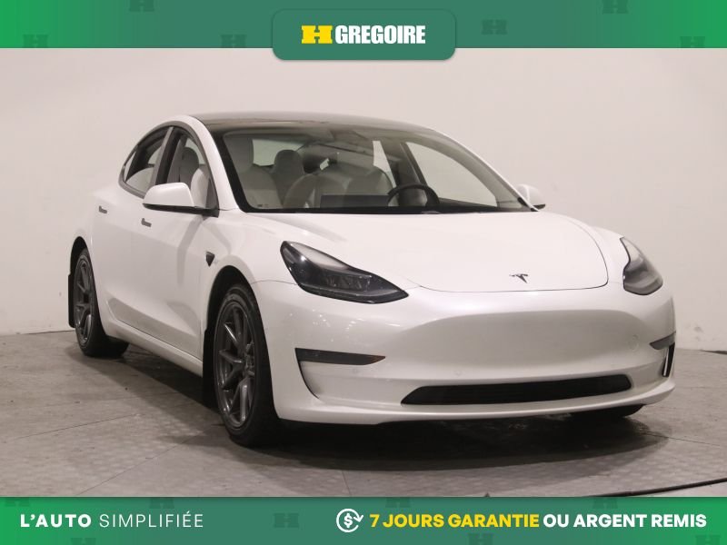 2021 Tesla Model 3 White Laval - photo #0