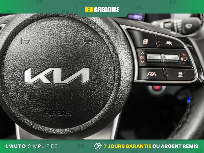 2024 Kia Forte Grey Blainville - photo #20