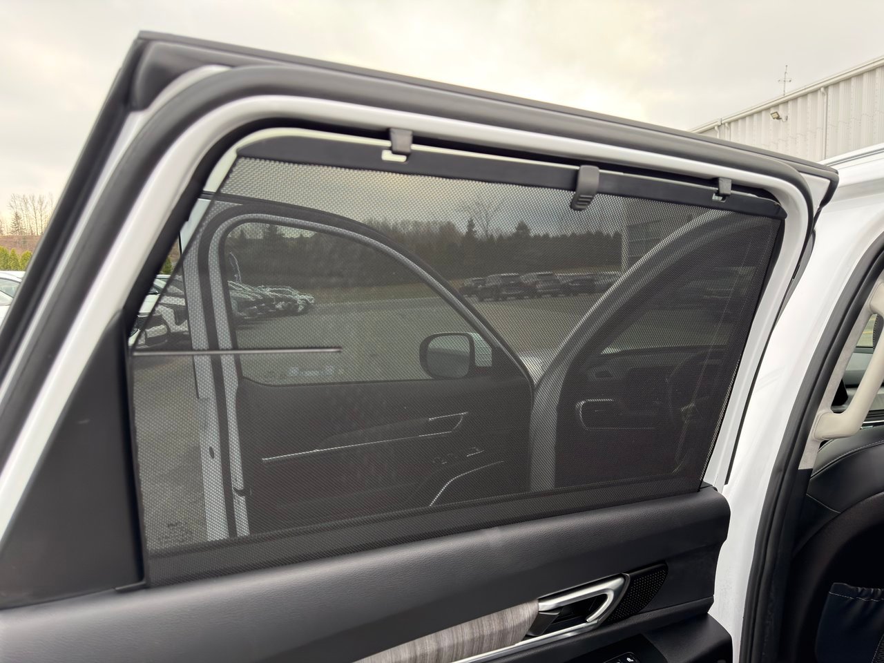2023 Kia Telluride White Thetford Mines - photo #38
