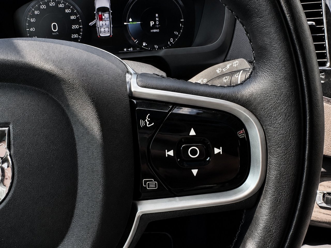 Volvo XC90 Recharge 2022 Blanc Granby - photo #16