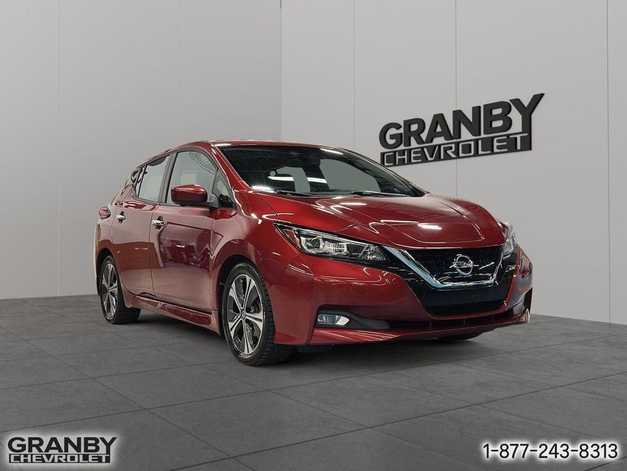 2020 Nissan LEAF SV à hayon Red