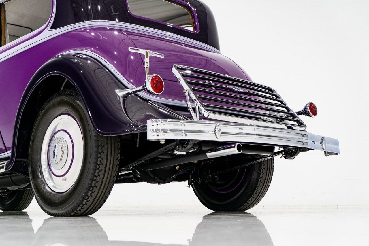 Lincoln KB Victoria Coupe One Of 18 Built, And The Only Known Surviving **PRICE IN USD** 1933 mauve Montréal - photo #28