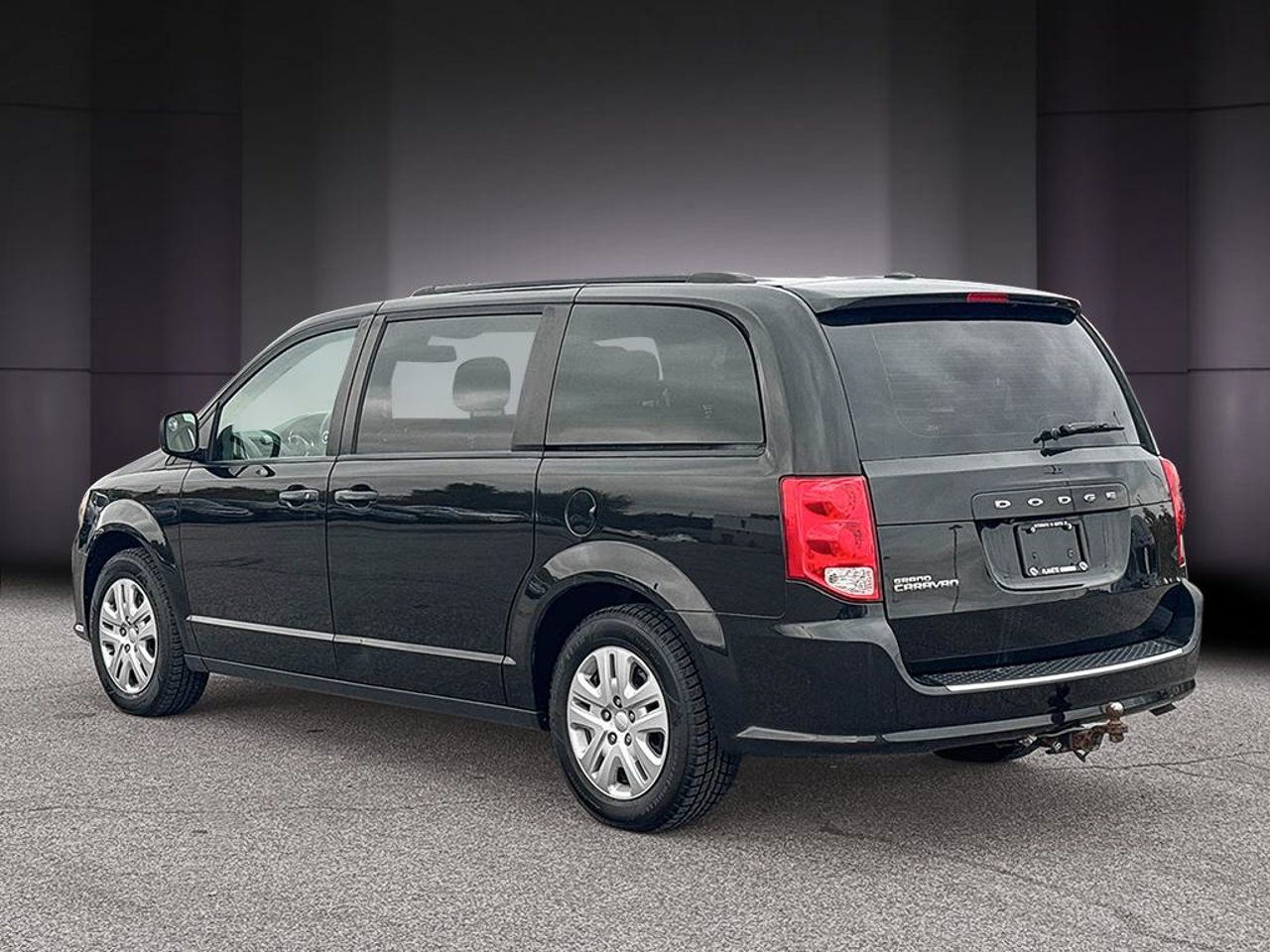 2019 Dodge Grand Caravan 2C4RDGBGXKR526871 Black Mirabel - photo #2