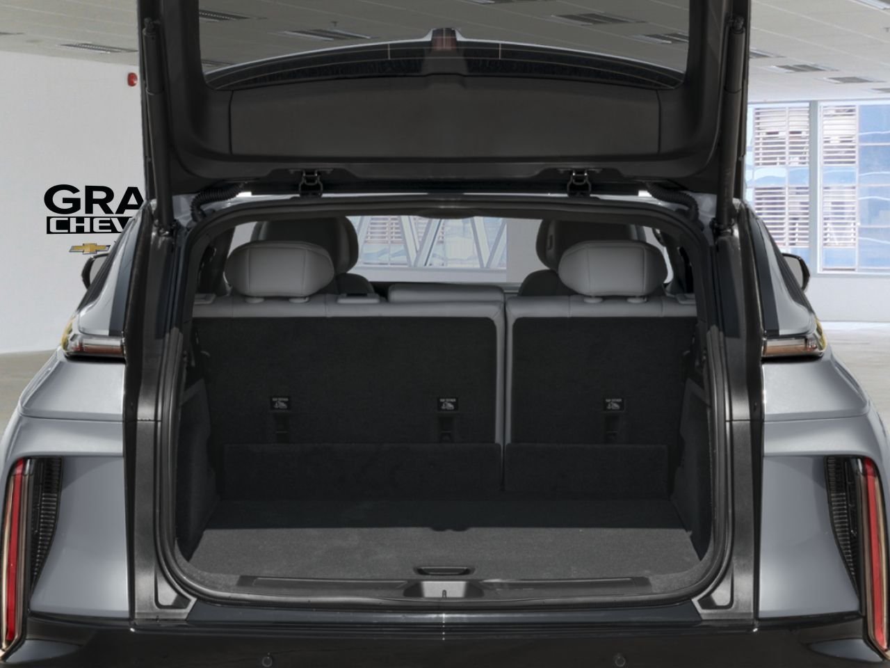 2027 CADILLAC LYRIQ LYRIQ ELECTRIC SPORT AWD (1SF) | 27-0176 Stellar Black Metallic Granby - photo #12