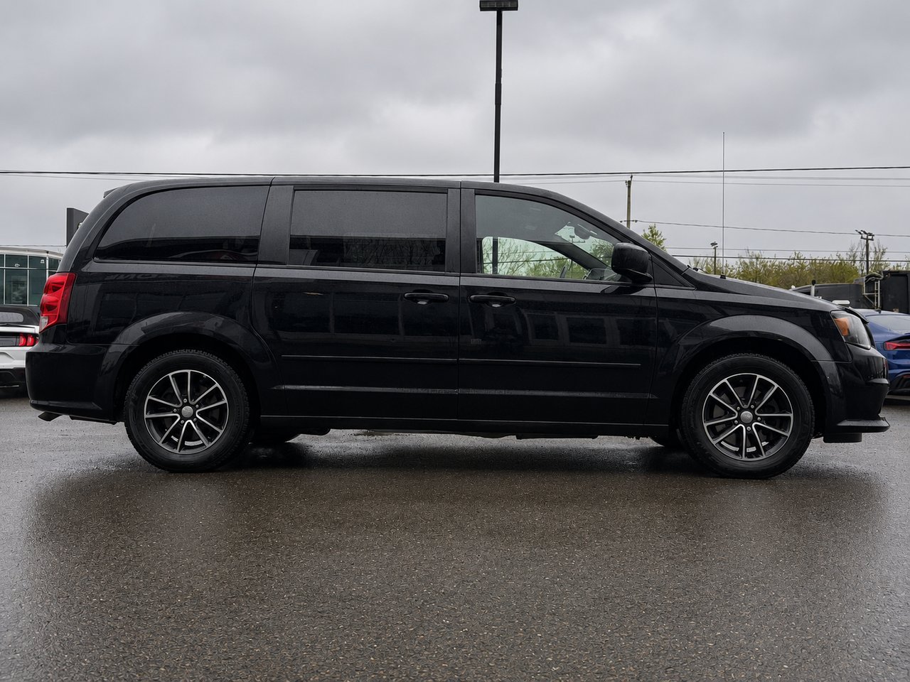 Dodge Grand Caravan 2016 Noir Granby - photo #7