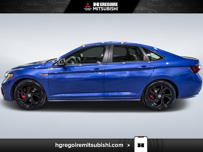 2023 Volkswagen Jetta Manual * Toit * Mags * Camera * Cuir * Carplay Blue