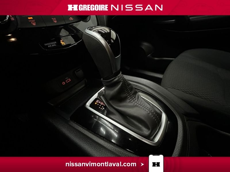 Nissan Qashqai 2023 Gris Laval - photo #23