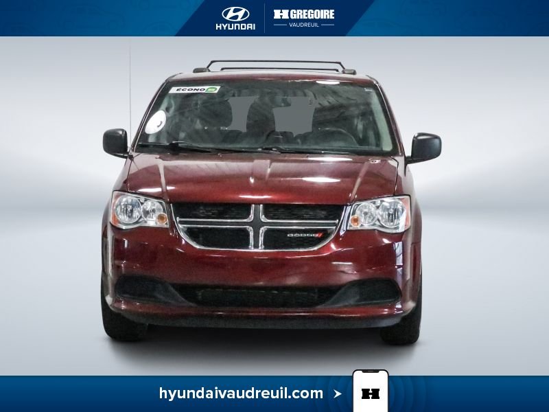 Dodge GR Caravan YA921 | Canada Value Package 2WD 2018 Rouge Laval - photo #2