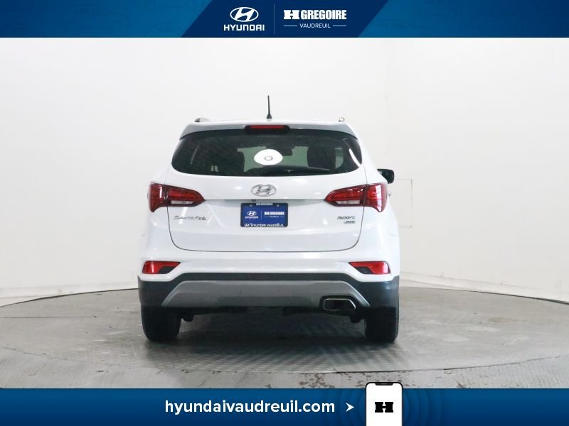 Hyundai Santa Fe 2018 Blanc Laval - photo #8