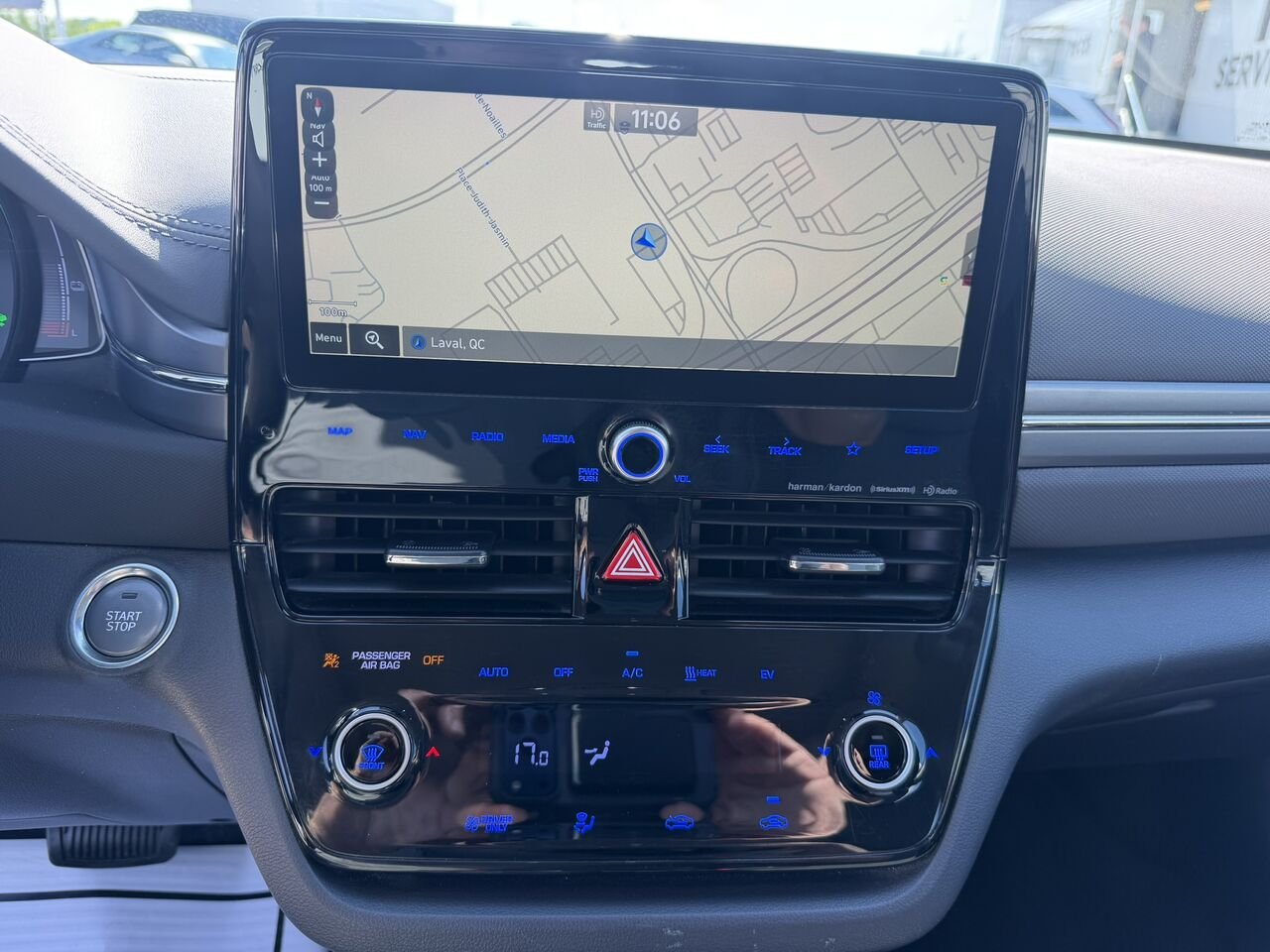 2021 Hyundai Ioniq Electric Ultimate Blue Laval - photo #23