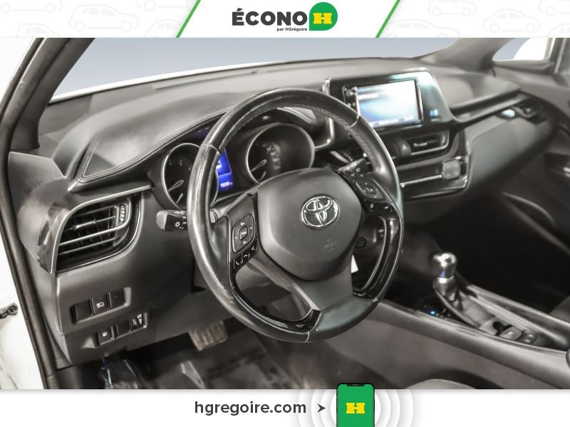 2018 Toyota C-HR White Laval - photo #21