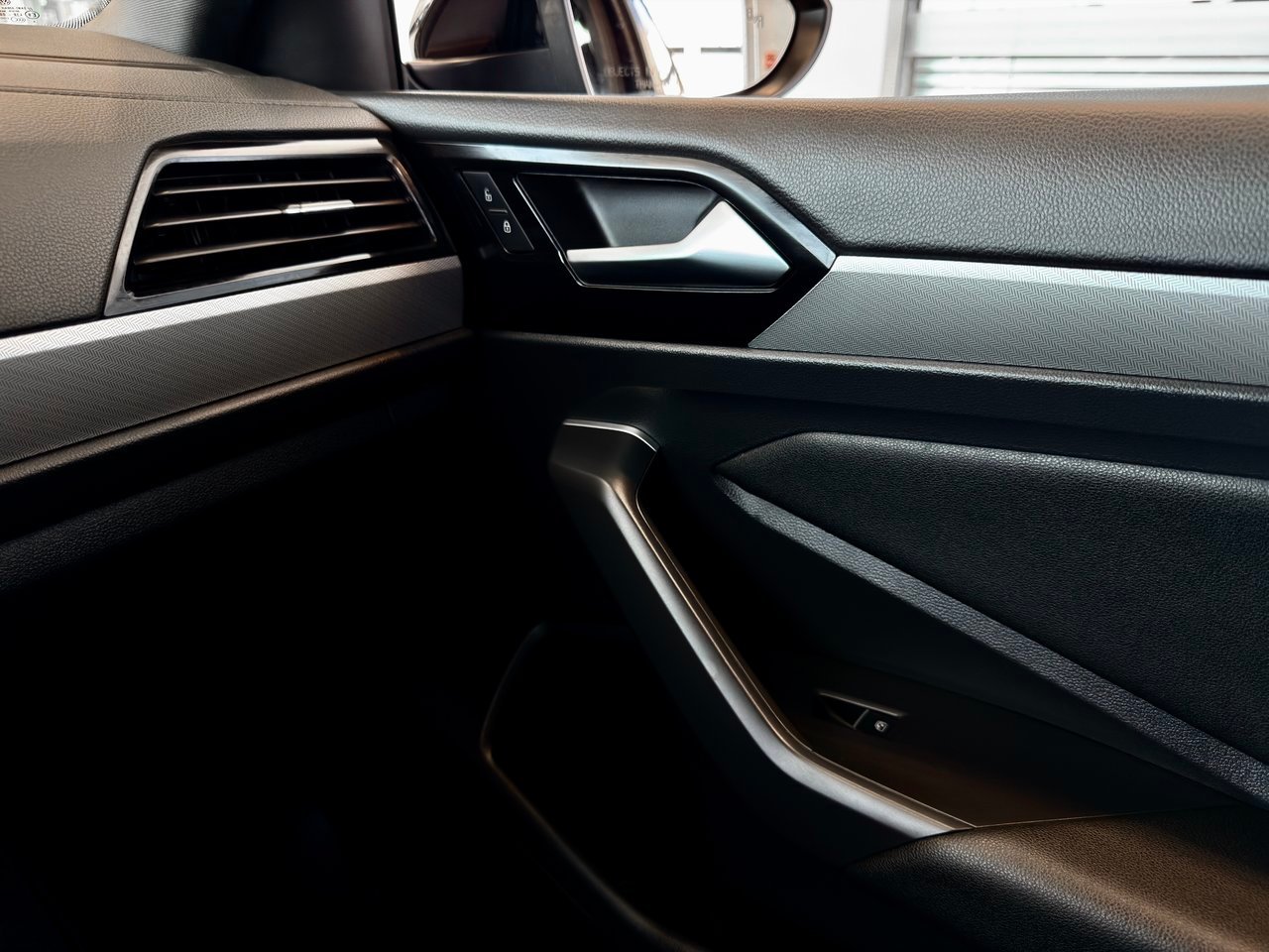 Volkswagen Jetta 2021 Noir Notre-Dame-des-Prairies - photo #30