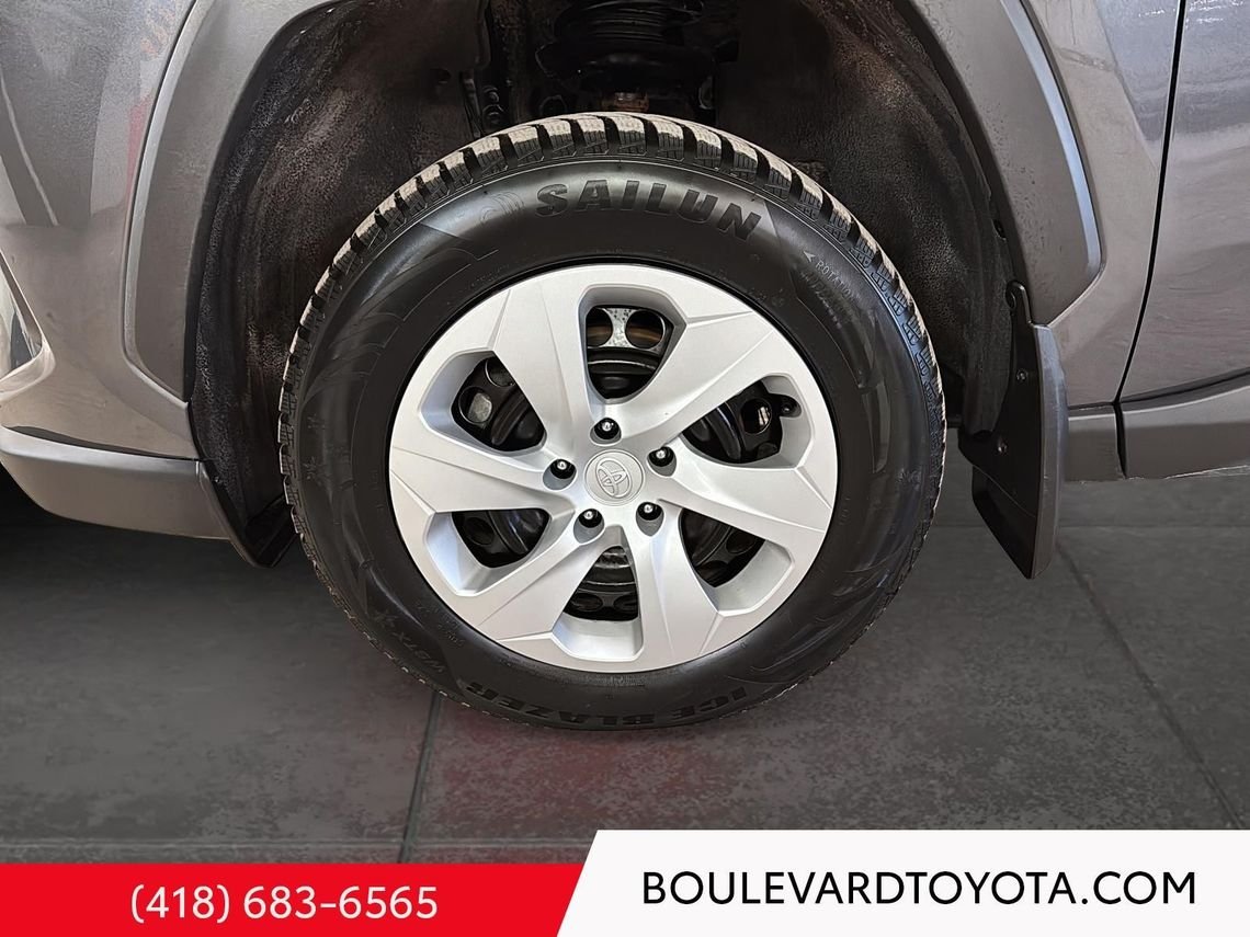 2024 Toyota RAV4 531706-81 | LE Grey Québec - photo #14