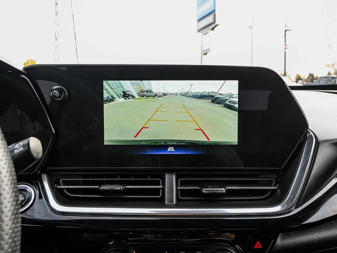 2025 Chevrolet Trax FWD 4dr 2RS Black Sherwood Park - photo #25