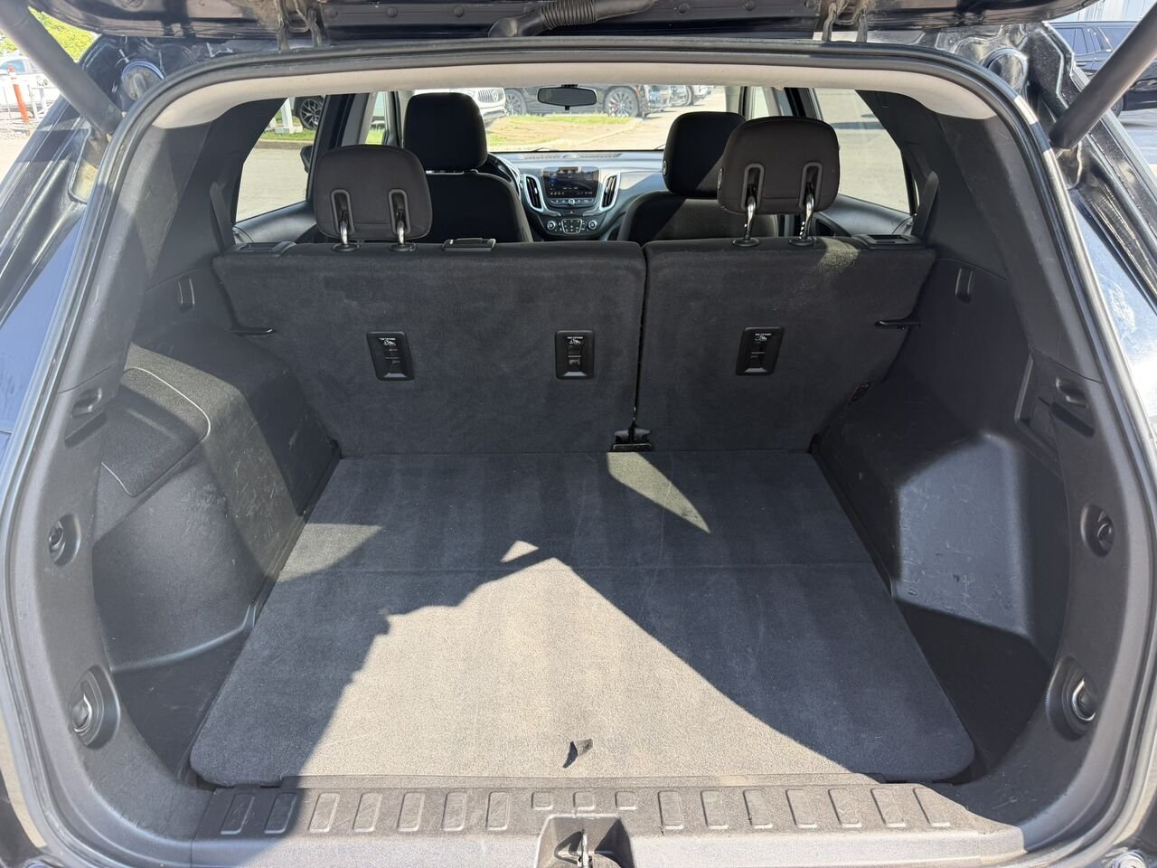 Chevrolet Equinox REDLINE EDITION AWD 2LT 2019 Noir Laval - photo #27