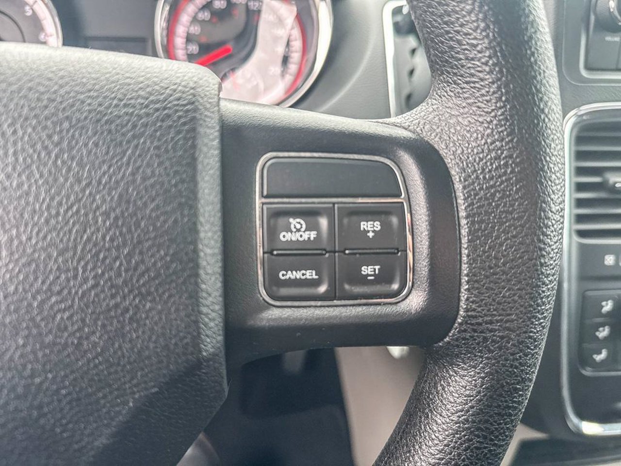 2019 Dodge Grand Caravan 2C4RDGBGXKR526871 Black Mirabel - photo #18