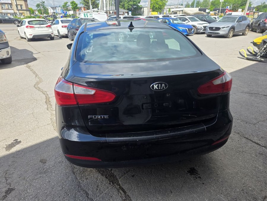 2015 Kia Forte 2015 Black