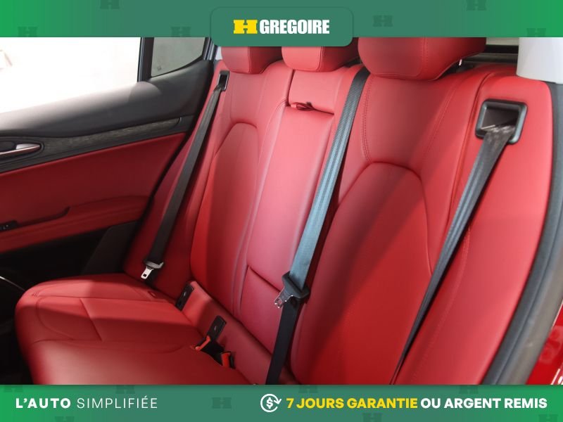 2021 Alfa Romeo Stelvio Red Blainville - photo #21