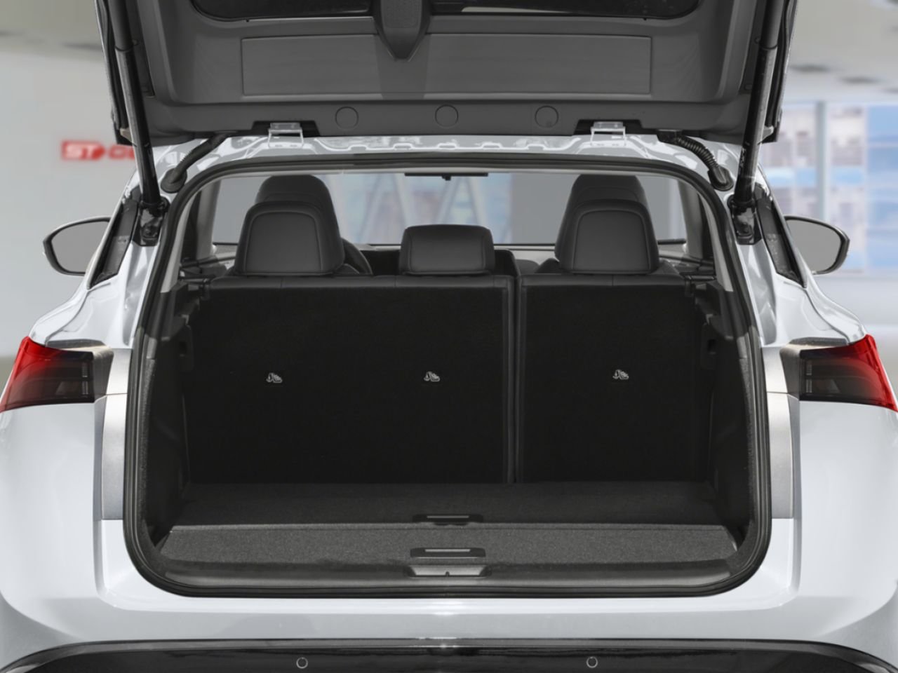 NISSAN ARIYA 2027 Blanc Everest nacré triple couche Saint-Georges - photo #8