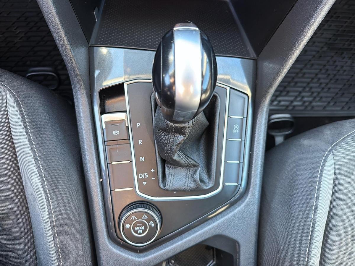 2019 Volkswagen Tiguan Blue Rouyn-Noranda - photo #8