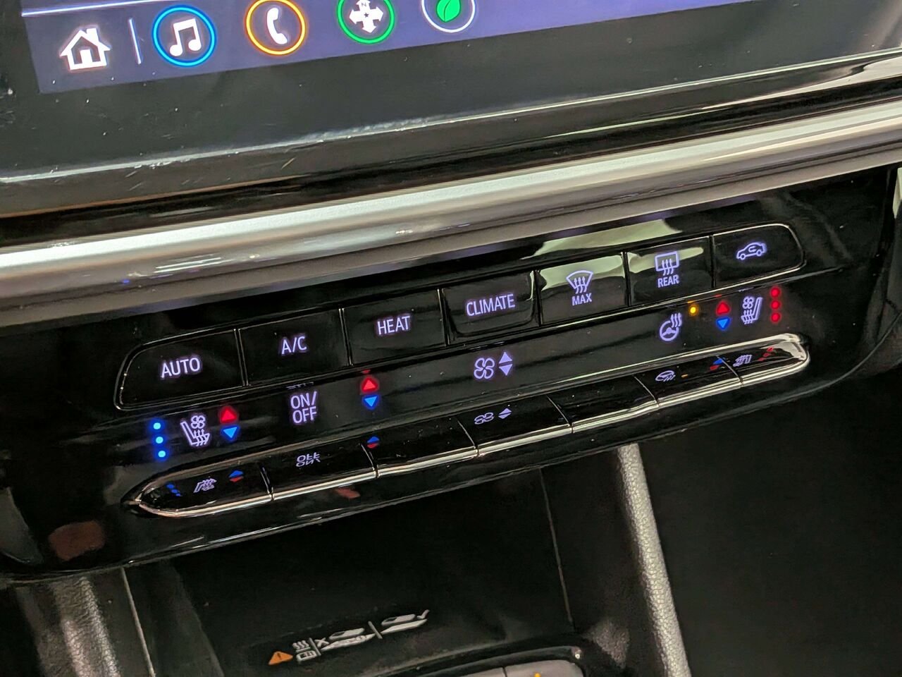 Chevrolet Bolt EUV 2022 Argent Val-David - photo #25