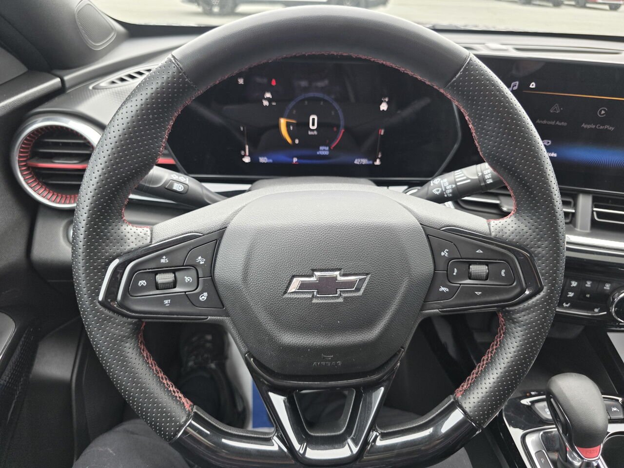 2024 Chevrolet Trax 2RS Black Rouyn-Noranda - photo #26