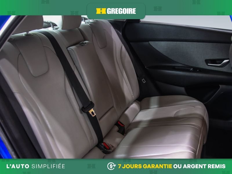 Hyundai Elantra 729100 | LUXURY HYBRIDE AUTO A/C CUIR TOIT NAV CAM RECULE 2023 Bleu Laval - photo #26