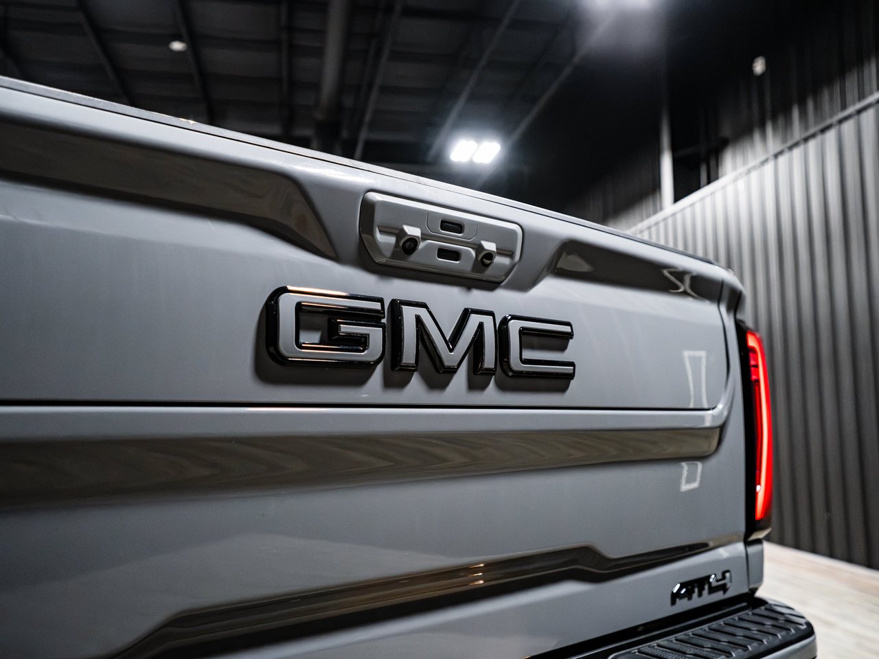 2024 GMC Sierra 2500HD 4WD Crew Cab 159 AT4 Grey Sherwood Park - photo #20