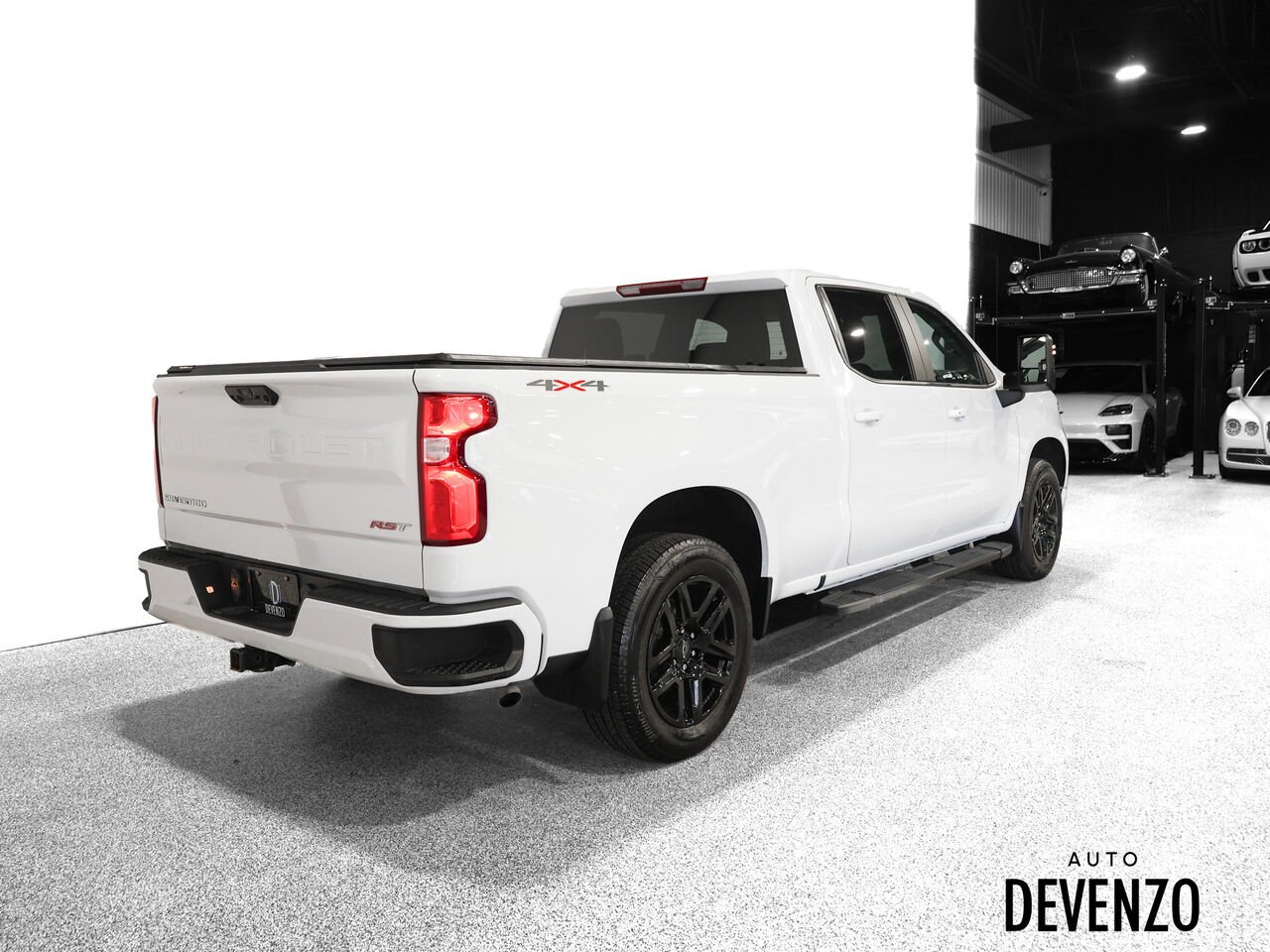 2024 Chevrolet Silverado 1500 White Saint-Eustache - photo #4