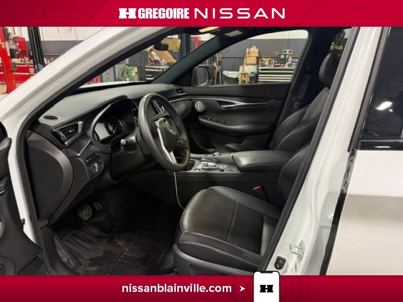 2025 Infiniti QX50 White Blainville - photo #17
