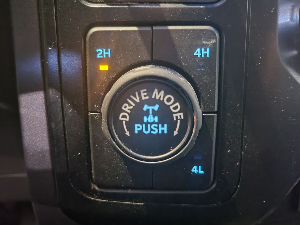 2023 Ford F-150 White  - photo #21