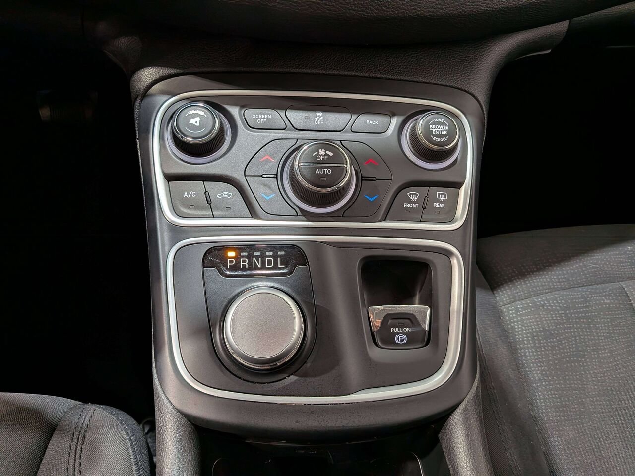 Chrysler 200 4dr Sdn Limited FWD 2016 Bleu Mirabel - photo #26