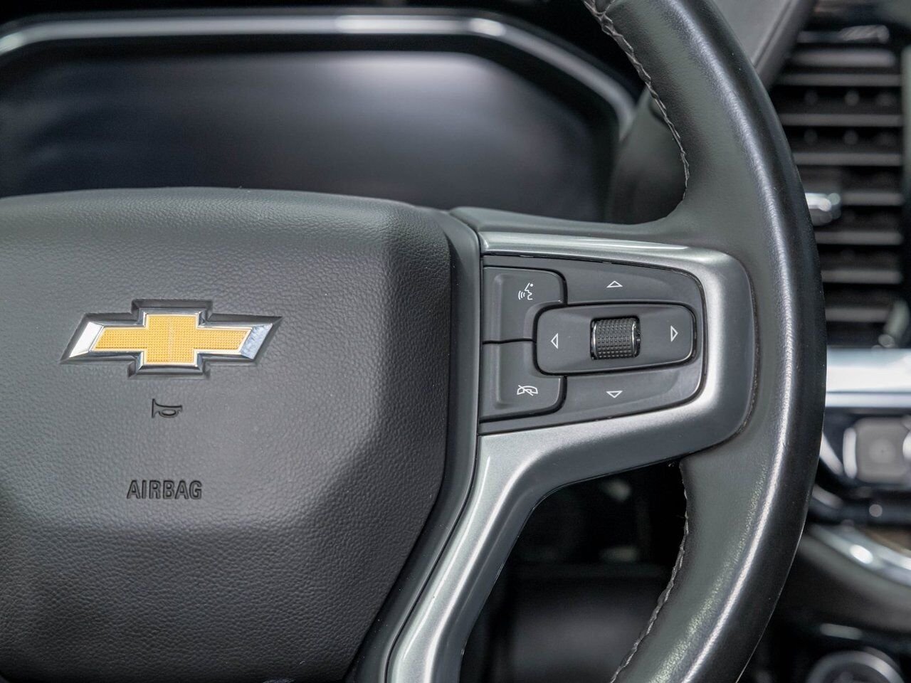 Chevrolet Silverado 2500HD LT CREW 4X4 V8 *NAV* BEDLINER CARPLAY *PNBV 9900* 2024 Gris Saint-Jérôme - photo #15