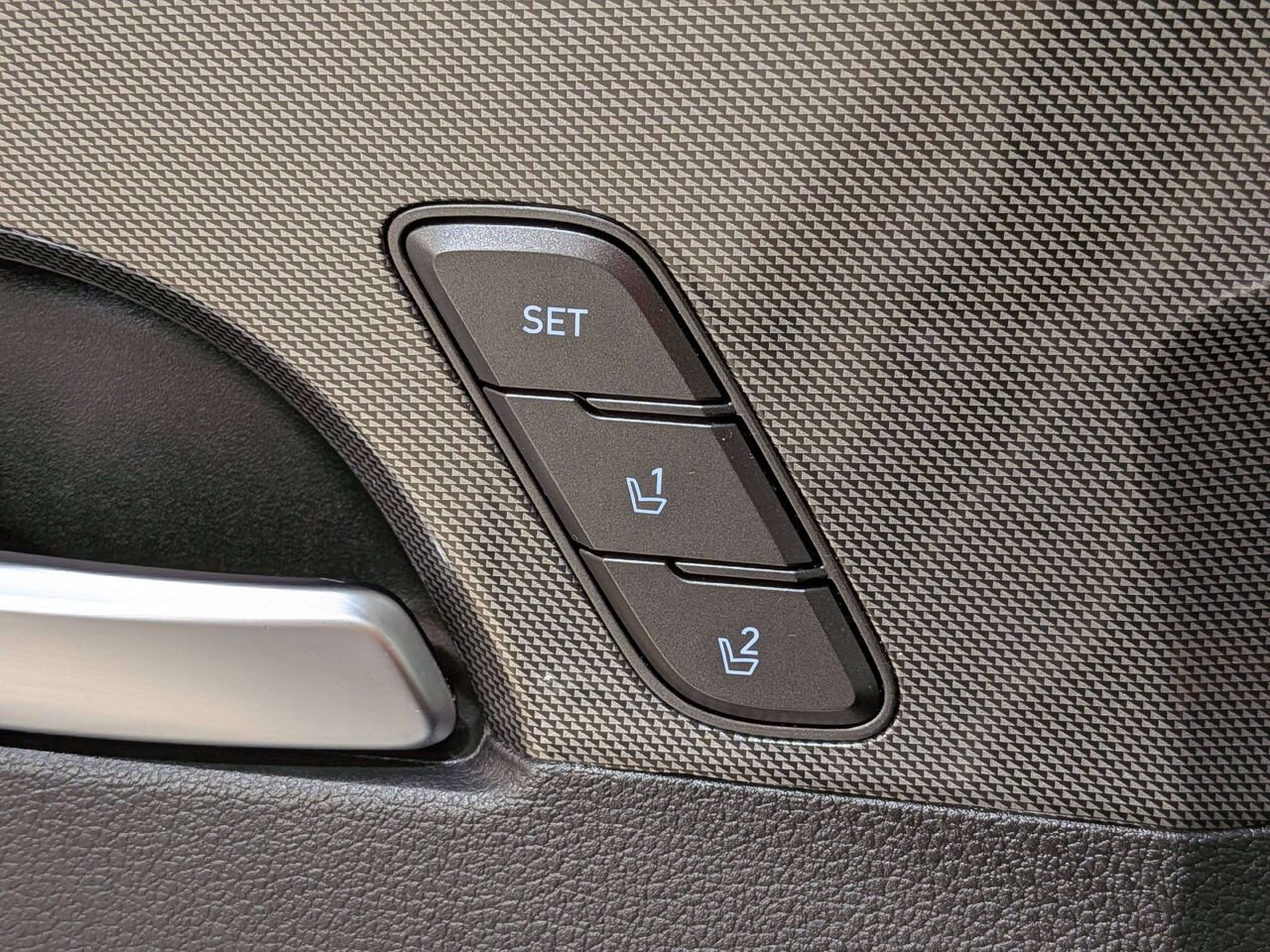 2022 Hyundai Santa Fe Plug-In Hybrid Luxury AWD Silver Val-David - photo #34