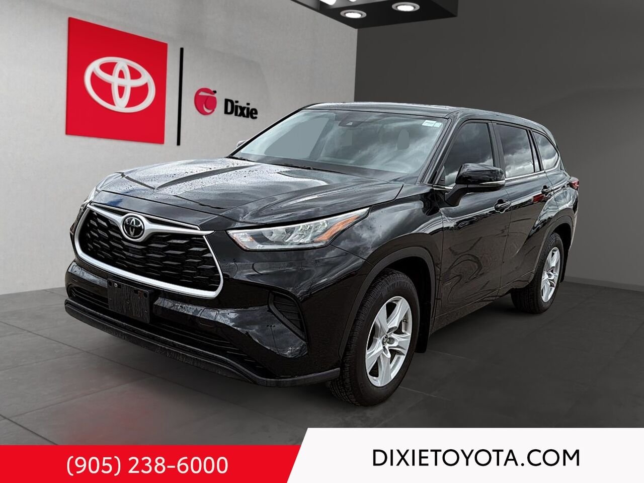 2023 Toyota Highlander Heated Seats, Alloy Wheels, Bluetooth Midnight Black Metallic Mississauga - photo #0