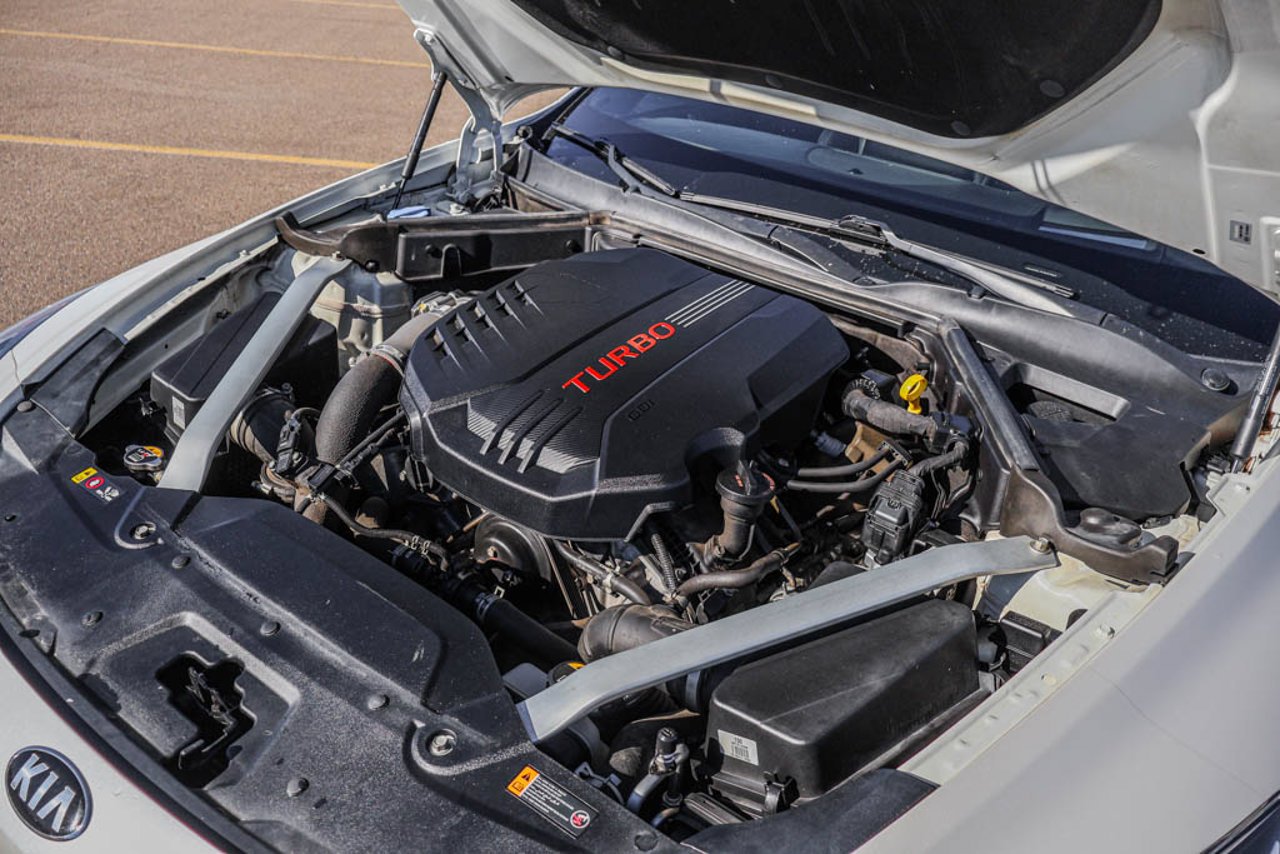 2018 Kia Stinger GT Limited AWD White Sherwood Park - photo #2