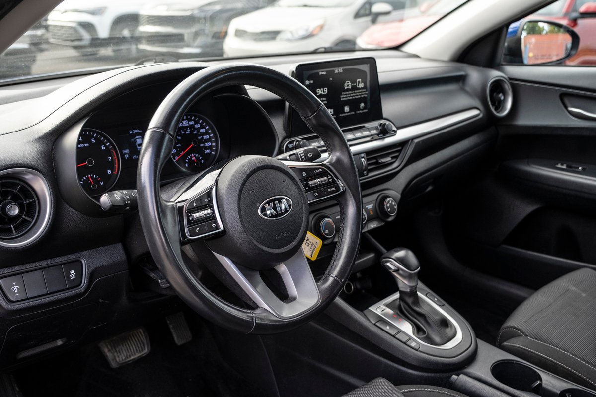 2020 Kia Forte Blue Gatineau - photo #5