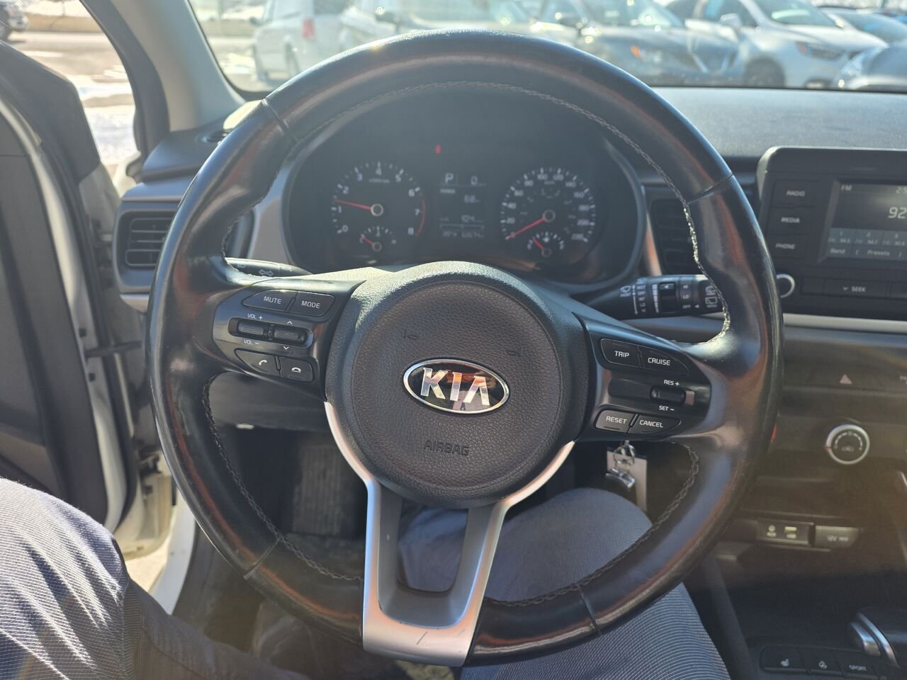 2018 Kia Rio 5 portes White  - photo #11