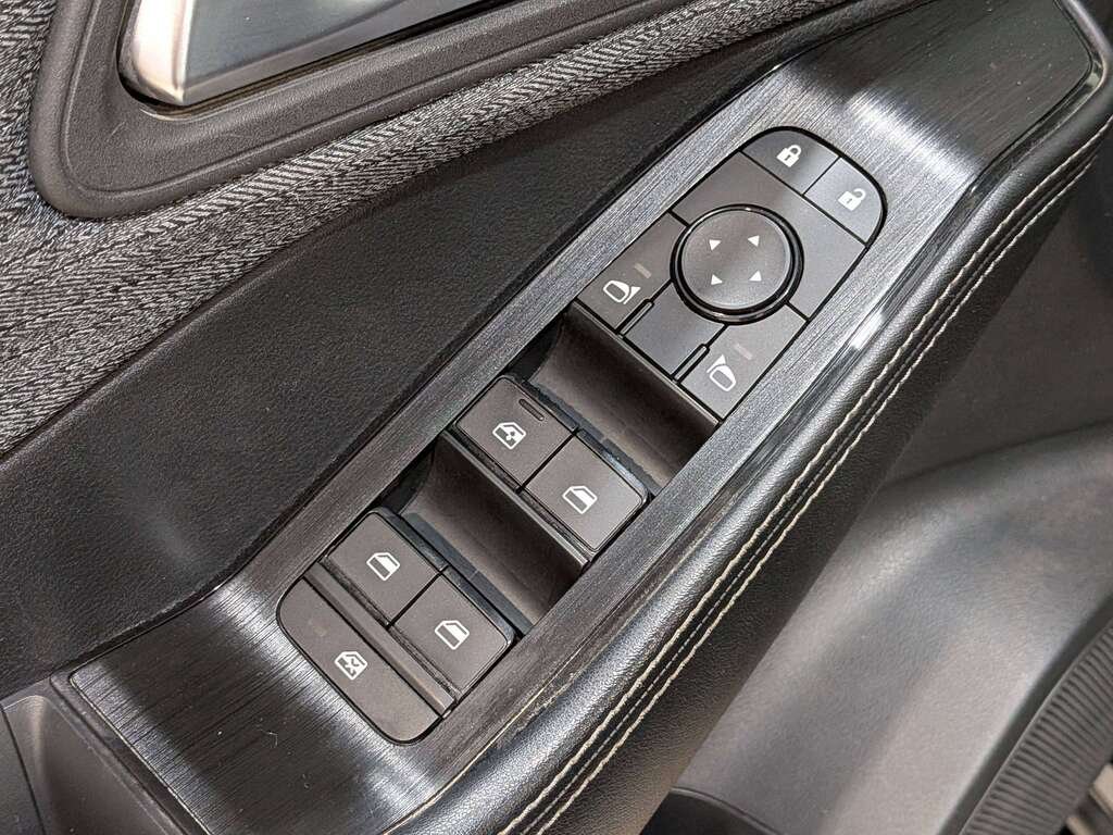 Nissan Rogue AWD SV Moonroof 2023 Noir Val-David - photo #33
