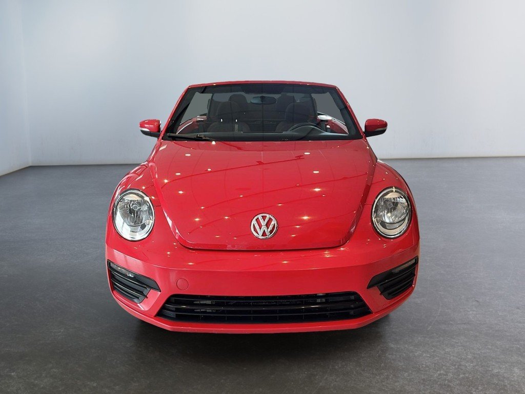 Volkswagen BEETLE 2018 Rouge Mont-Laurier - photo #1