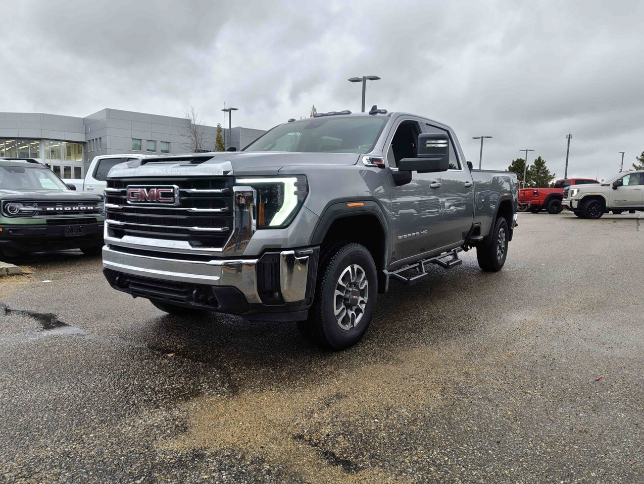 2026 GMC Sierra 3500HD 4WD Crew Cab 172 SLE Grey Sherwood Park - photo #3