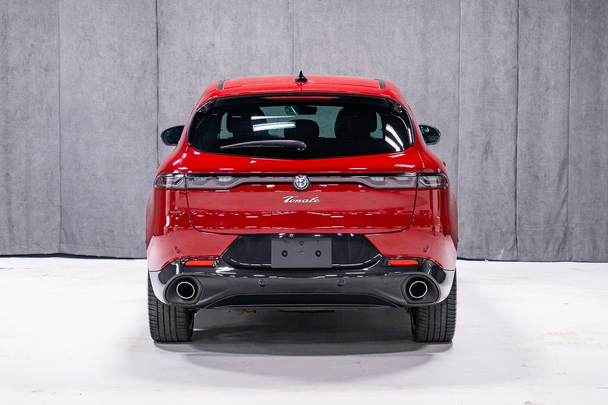 2024 Alfa Romeo Tonale VELOCE PHEV TOIT OUVRANT ACTIVE ASSIST Red Montreal - photo #4