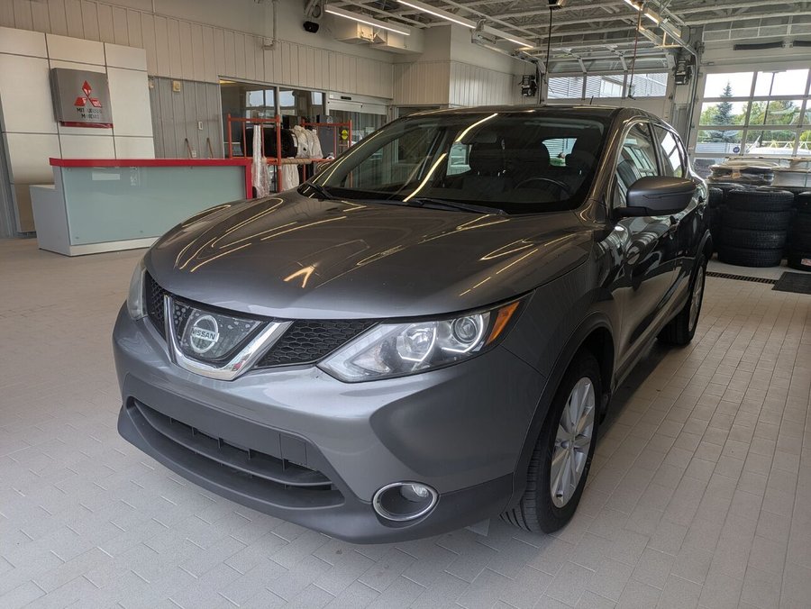 Nissan Qashqai SV AWD 2018 Gris