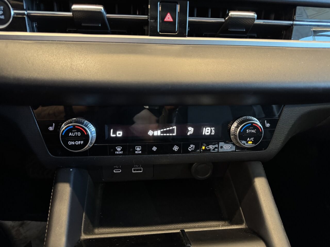 Mitsubishi Outlander 2023 Argent Saint-Eustache - photo #21
